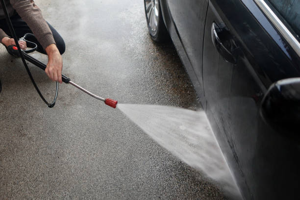 Best Deck Pressure Washing  in Cedar Falls, IA